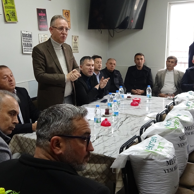 Tavşanlı'da ürericilere tohum ve gübre desteği