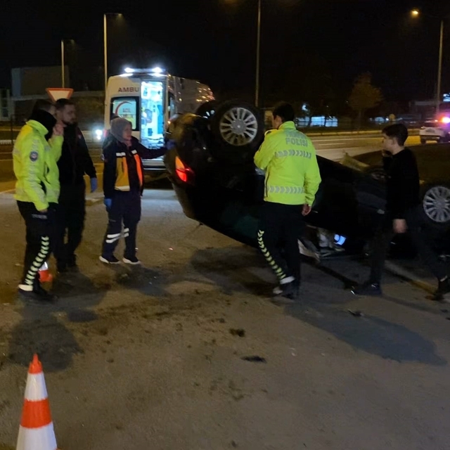 Bursa'da otomobil takla attı: 1 yaralı