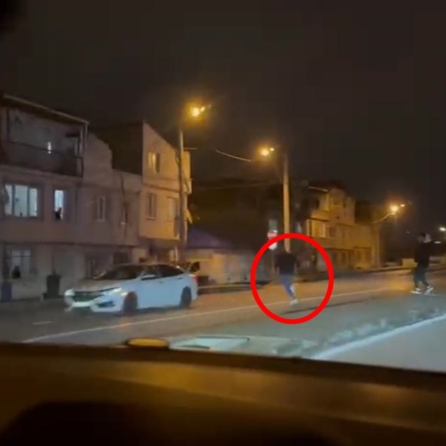 Gasbettiği taksiyle kaza yapınca yaya olarak kaçmaya çalışan şüpheli yakala...