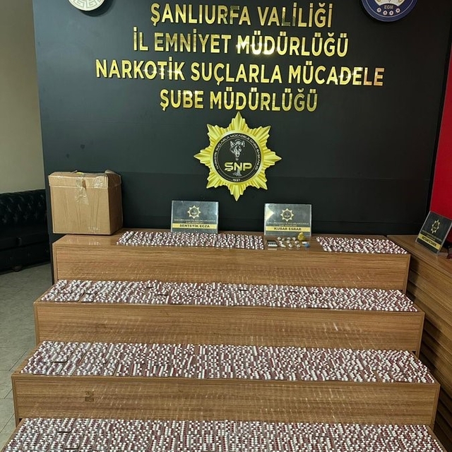 Şanlıurfa'da uyuşturucu operasyonu: 3 gözaltı
