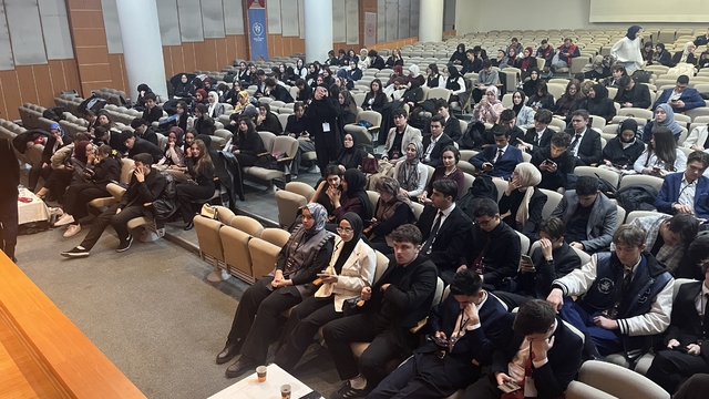 Bursalı genç beyinler, şimdiden Türkiye'nin geleceğine ışık tutuyor