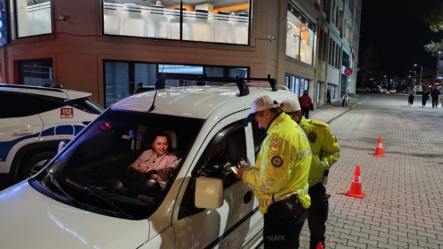 Tekirdağ'da trafiğin yoğun olduğu bölgede denetim: 106 araç kontrol edildi