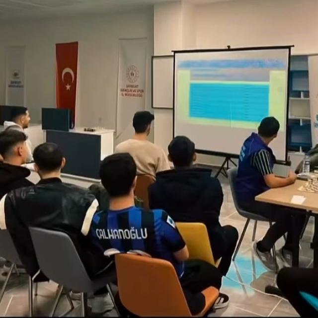 Bayburt'ta üniversite öğrencilerine yönelik kaynaşma etkinlikleri düzenlend...