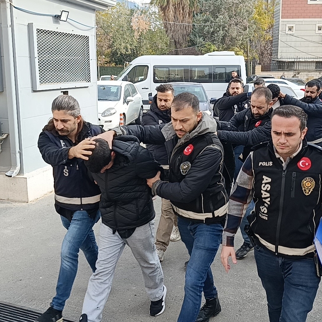 Şanlıurfa'da silahlı saldırıya ilişkin 4 şüpheli adliyede