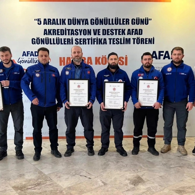 Nazilli Müftülüğü Arama Kurtarma Ekibi sertifikasını aldı