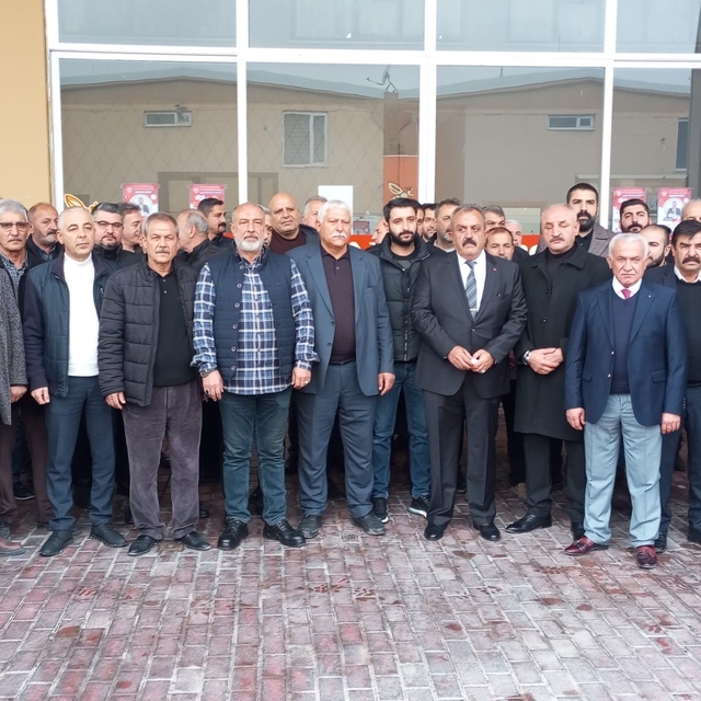 Galericiler Sitesi Başkanı Ede, Şoförler ve Otomobilciler Odası Başkanlığın...