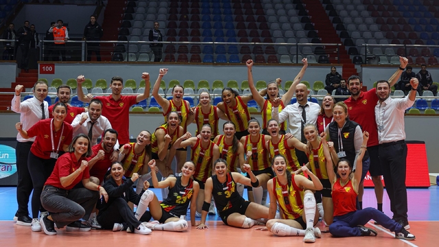 Göztepe voleybolda 2'de 2 peşinde