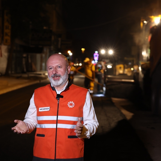 Başkan Çolakbayrakdar: "Eski ve yeni sanayi bölgemizi etap etap yeniliyoruz...