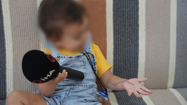 Iğdır'da 1,5 yaşındaki çocuğun tomografi sonrası iki operasyon geçirdiği ve kolunda hasar oluştuğu iddia edildi