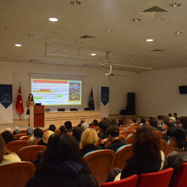 Anadolu Üniversitesi'nde "Doğada ve Sanatta Taklit" semineri düzenlendi