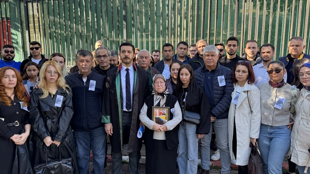 Antalya'da sağlık görevlisini darbederek öldürdükleri iddia edilen 4 sanıktan biri hakim karşısında