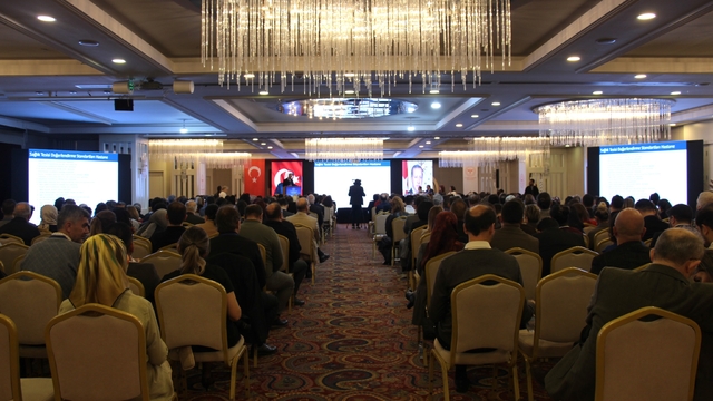 Antalya'da acil durumlarda hastane verimliliğinin sürdürülmesine yönelik eğitim düzenlendi