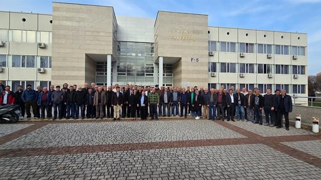 Eskişehir'de 'Türkiye'de Arıcılık ve Arı Ürünleri Paneli' düzenlendi