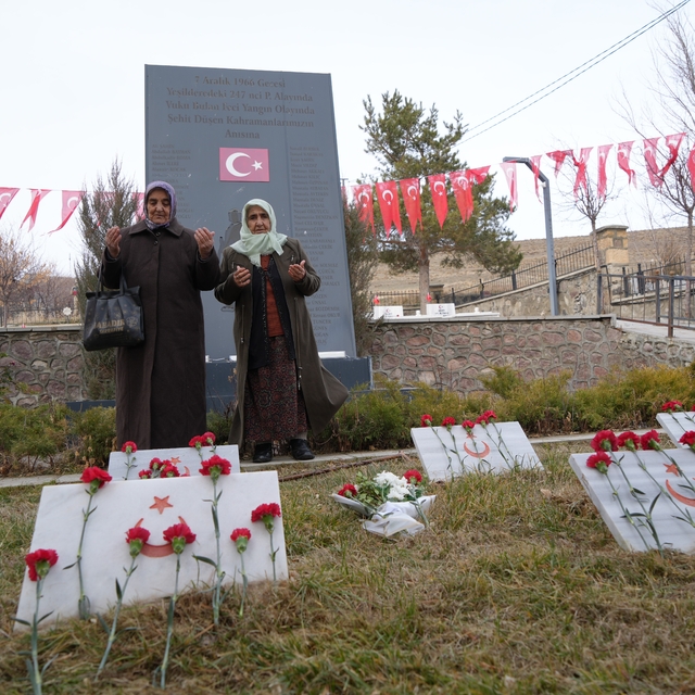 Erzurum'da 59 yıllık dinmeyen bir acı
65 Mehmetçiğimiz rahmetle ve dualarla...