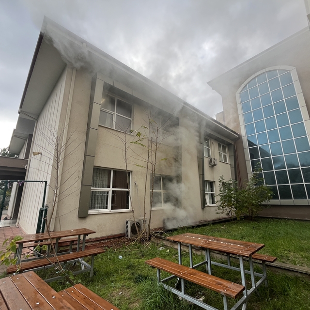 Kocaeli'de ilkokulda yangın paniği