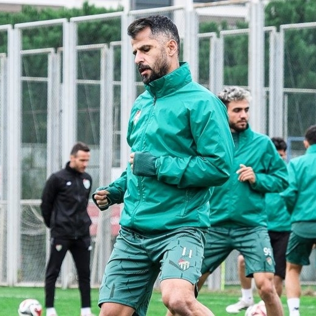Bursaspor'da hazırlıklar sürüyor
