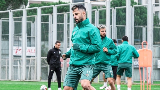 Bursaspor'da hazırlıklar sürüyor