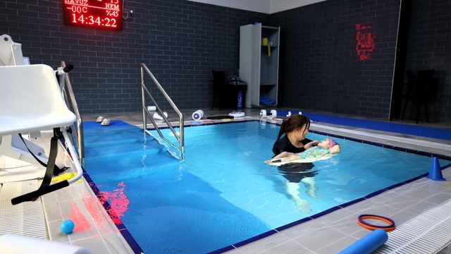 Serebral palsili Duru'nun tedavisi suyun gücüyle destekleniyor
Kocaeli'de özel bireylere "hidroterapi" desteği