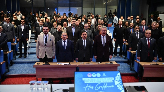 Kayseri'den; Türk Dünyası Kültür Başkenti olma yolunda ilk adım
Kayseri büyükşehir Belediye Başkanı Memduh Büyükkılıç:
"Biz güçlü bir adayız"