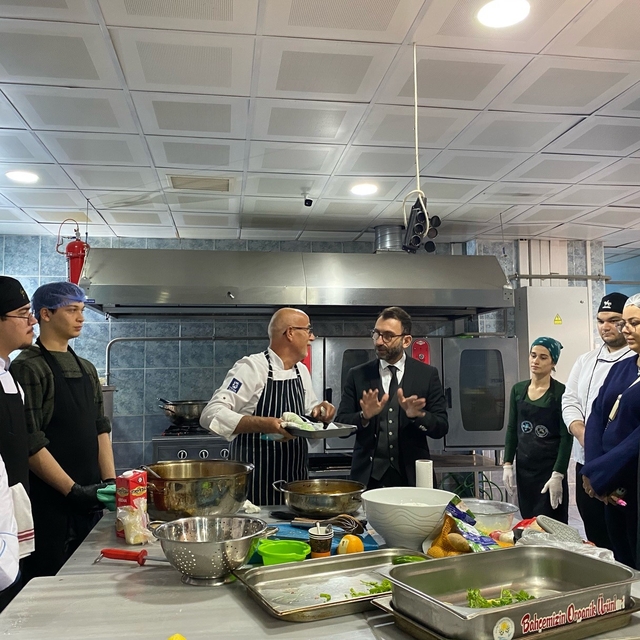 Fakültede balık ve deniz ürünleri atölyesi düzenlendi