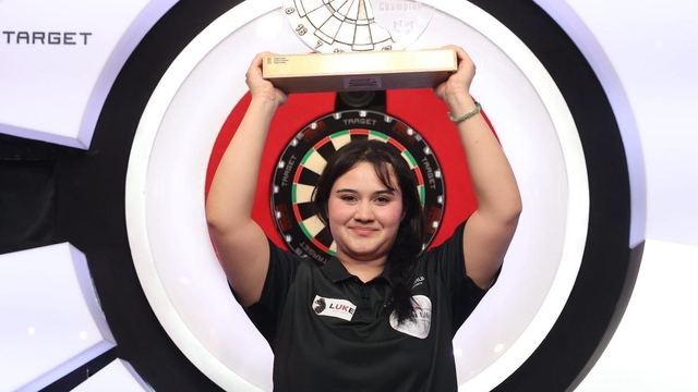 İngiltere'de fırtına gibi esen Denizlili Zehra dünya şampiyonu oldu