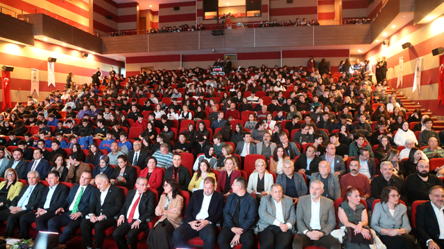 Muğla'da Zeytin Çiçeği Uluslararası Kısa Film Yarışması ödülleri sahiplerini buldu