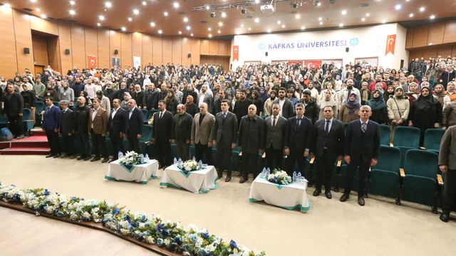 Kars'ta Mevlana'nın 752. vuslat yıl dönümü dolayısıyla program düzenlendi