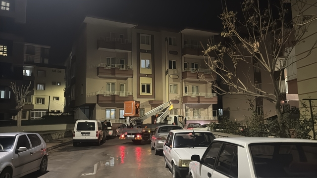 Niğde'de evde doğal gaz patlaması sonucu 1 kişi yaralandı