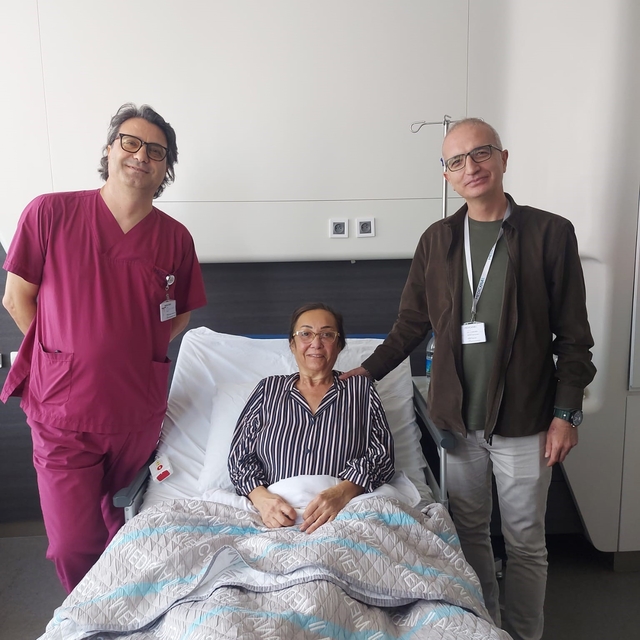 Hipofiz tümörü yüzünden gözünü kaybediyordu