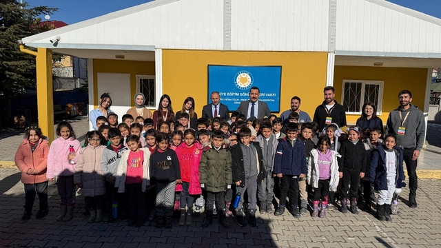 Vanlı çocuklar TEGV'de nitelikli eğitim almaya devam ediyor