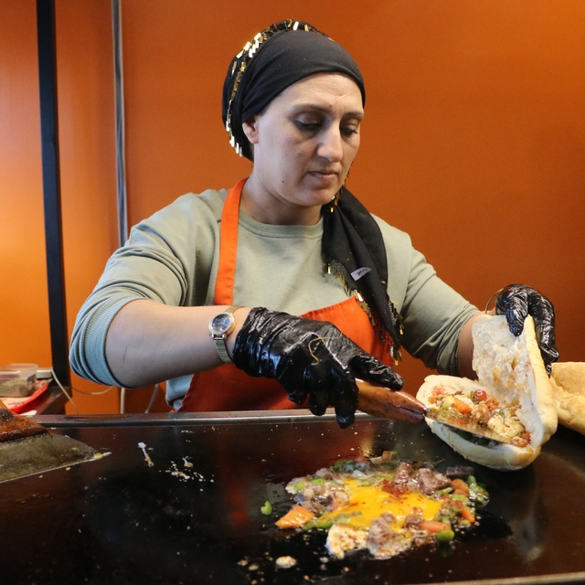 Diyarbakır'daki bu işletmede sadece kadınlar çalışıyor