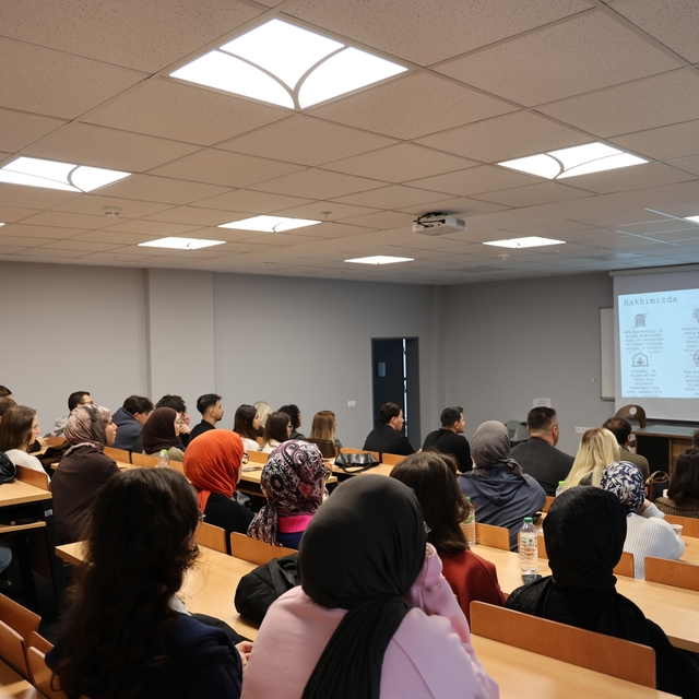 Topraklı ve topraksız seralarda üretim yöntemleri anlatıldı
Ziraat Fakültes...