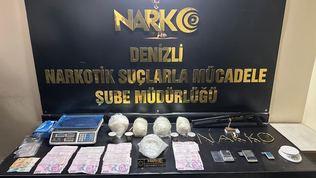 Denizli'de uyuşturucu operasyonunda yakalanan 22 kişi tutuklandı