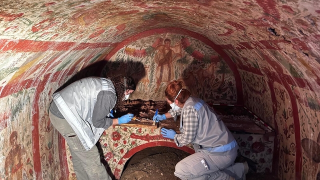 İznik'te erken Hristiyanlık dönemine ait benzersiz 'Çoban İsa' figürü ortaya çıkarıldı