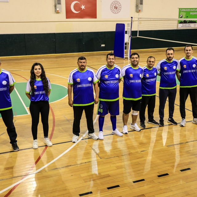 Çameli'de Kurumlar-Mahalleler Arası Voleybol Turnuvası başladı