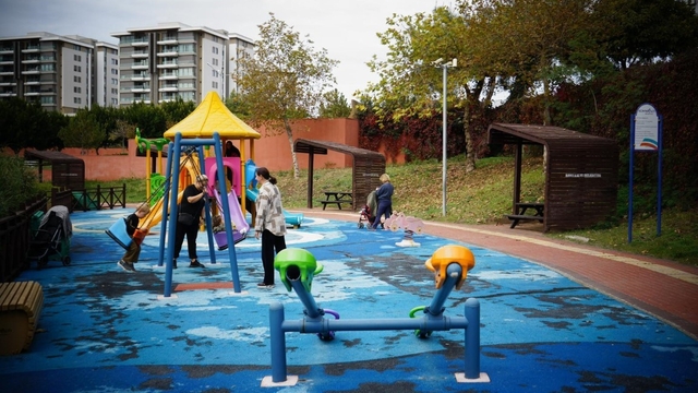 Konyaaltı'nın parklarına güvenlik kameraları yerleştiriliyor