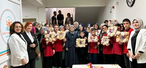 Özel öğrenciler kaynaştı sergi ilgi topladı