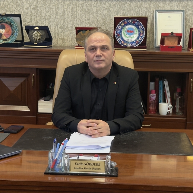 Mahkeme, kendi yönetimi tarafından imkanları kısıtlanan oda başkanını haklı...