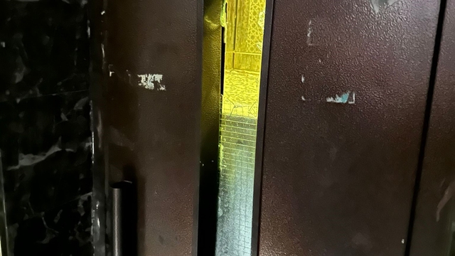 Batman'da asansörde mahsur kalan vatandaş kurtarıldı