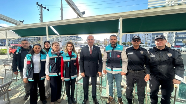 Çanakkale'de tütünle mücadele kapsamında esnaf ziyaretleri yapıldı