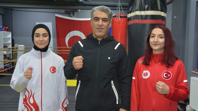 Dünya ve Avrupa organizasyonlarında madalya kazanan kız kardeşler yeni başarılara odaklandı