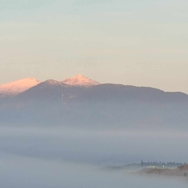 Emet Eğrigöz dağı beyaza büründü