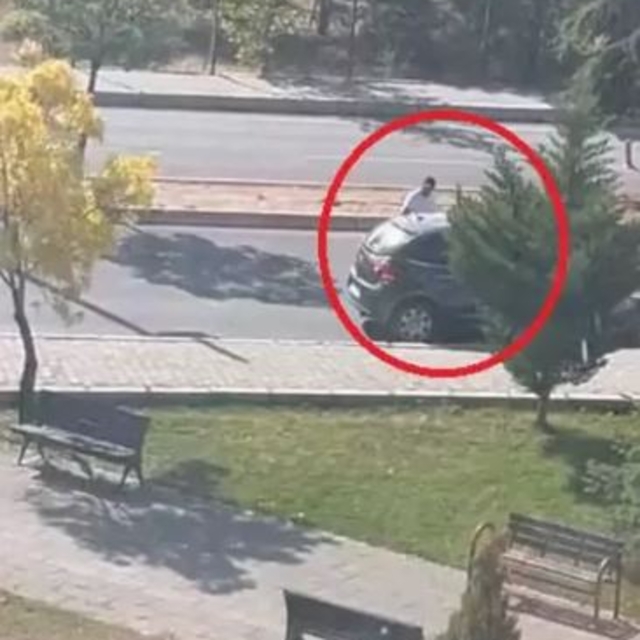 Üniversitede eski eşini öldüren sanık, otomobili kiralayıp, tüfeği de inter...