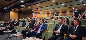 İl Müdürü Damkacı, hastaların doğru ve hızlı biçimde yönlendirilmesinin öne...