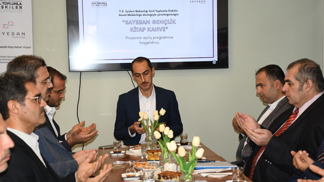 Adana'da "Sayeban Gençlik Kitap Kahve" projesi hizmete girdi