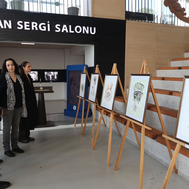 'Bir Başka Yolculuk Gerek Bize' grafik tasarım sergisi kapılarını açtı