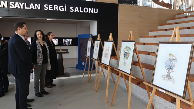 'Bir Başka Yolculuk Gerek Bize' grafik tasarım sergisi kapılarını açtı