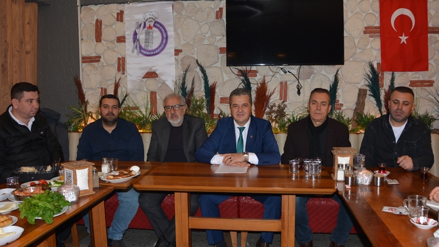 Balıkesir Lokantacılar ve Benzerleri Esnaf Sanatkarlar Odası Başkanı Yıldız'dan adaylık açıklaması