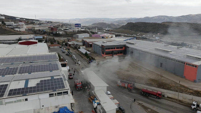 Kırıkkale'de aynı OSB'de çıkan ikinci yangın kontrol altına alındı