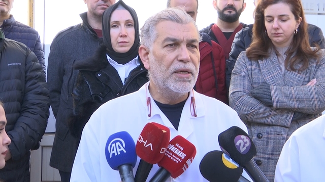 Aile Sağlığı Merkezi'ne taşla saldıran şüphelilerden doktora tehdit mesajı (2)